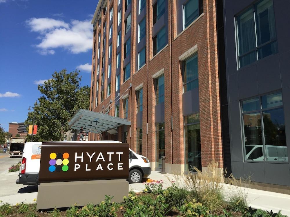 Hyatt Place Bloomington / Normal Екстер'єр фото