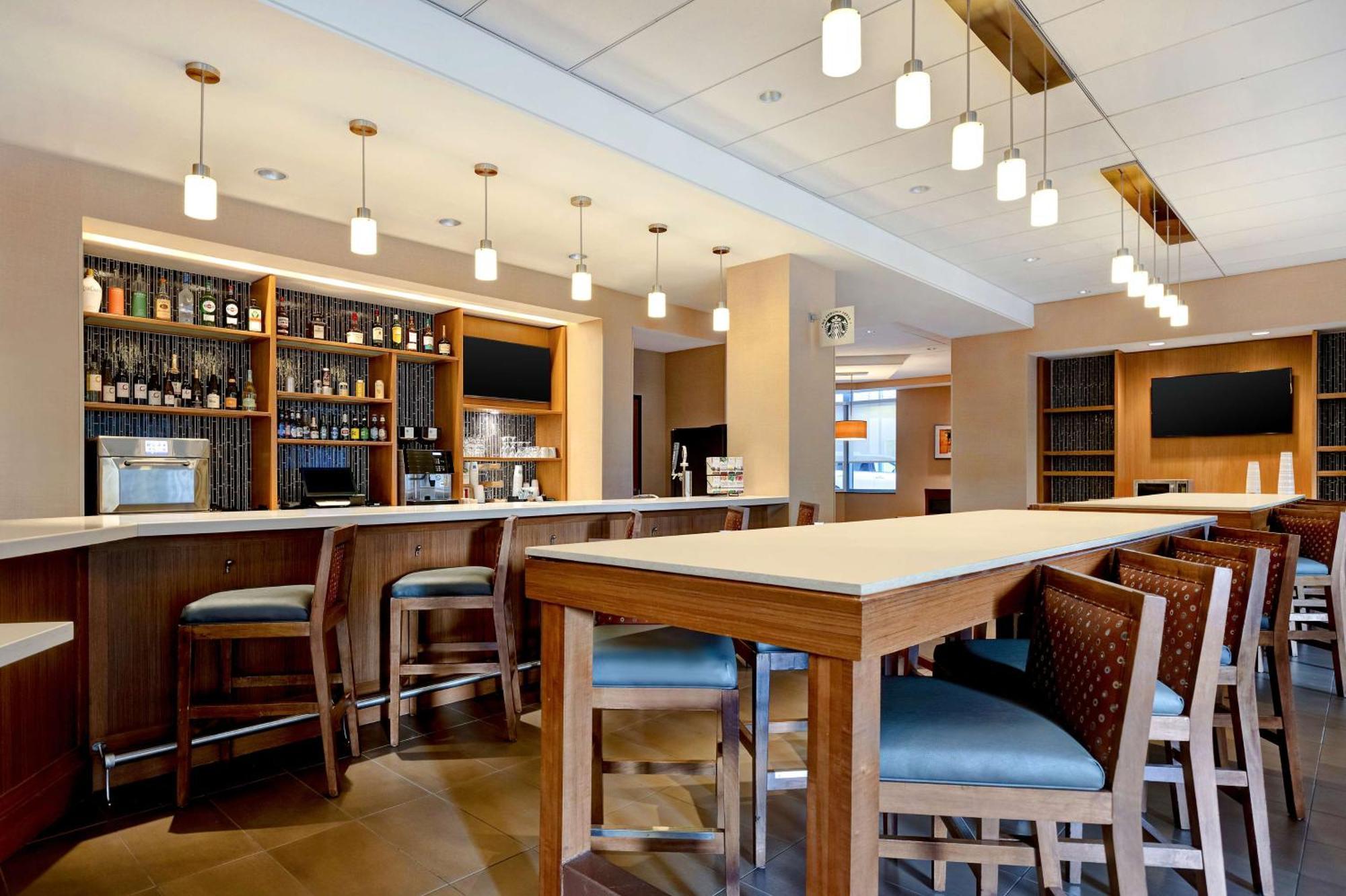 Hyatt Place Bloomington / Normal Екстер'єр фото