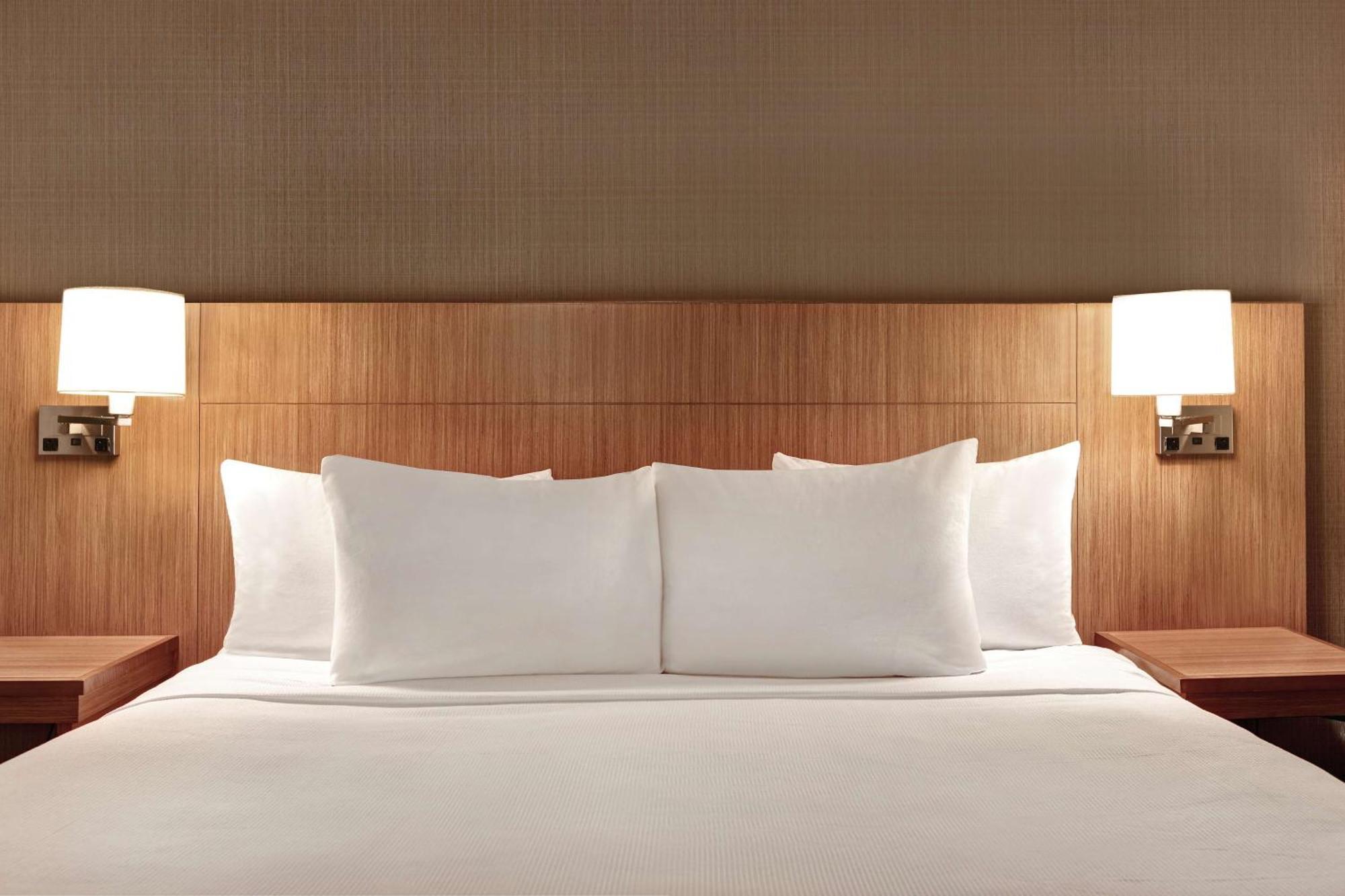 Hyatt Place Bloomington / Normal Екстер'єр фото