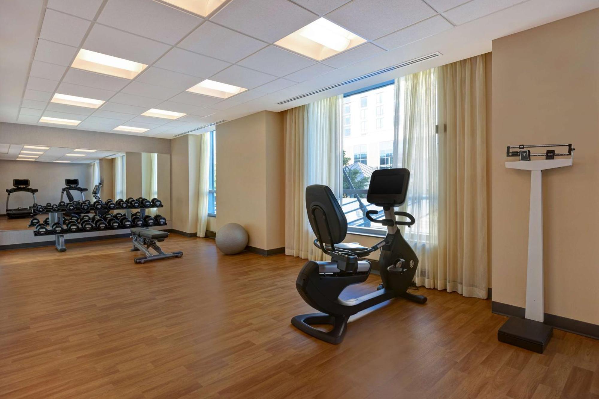 Hyatt Place Bloomington / Normal Екстер'єр фото