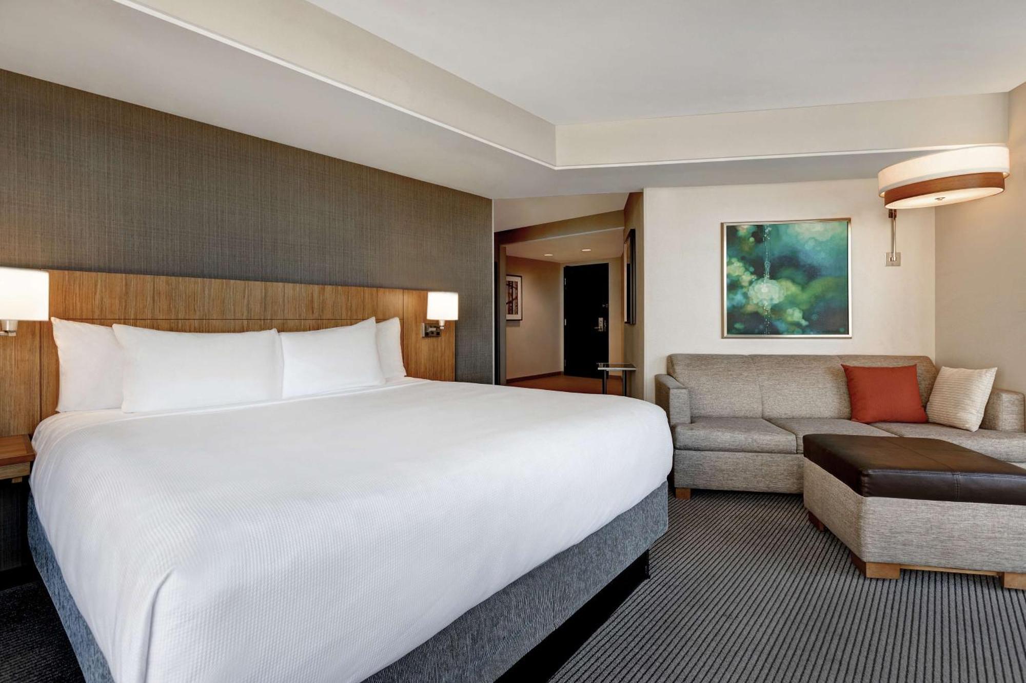 Hyatt Place Bloomington / Normal Екстер'єр фото