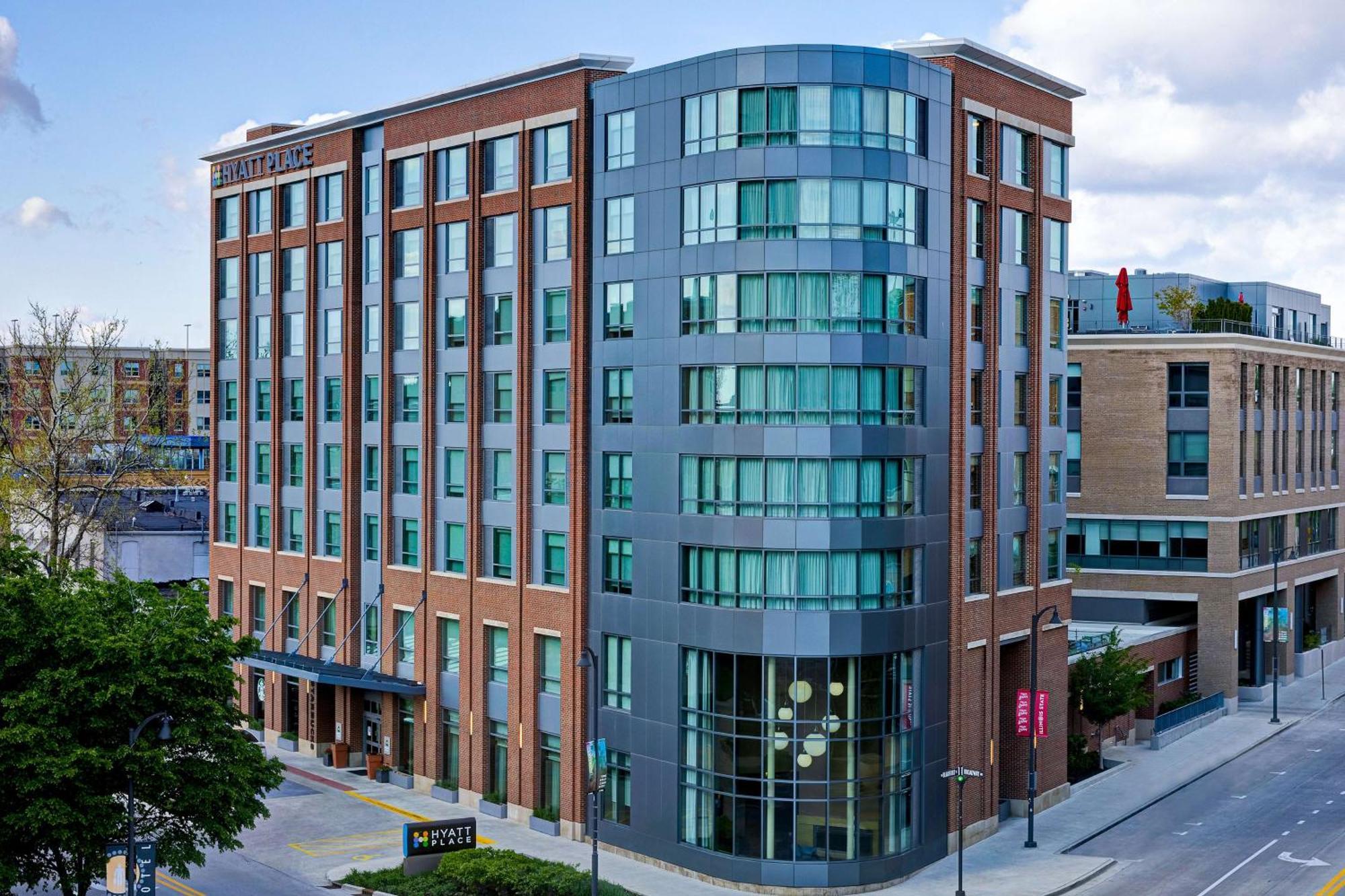 Hyatt Place Bloomington / Normal Екстер'єр фото